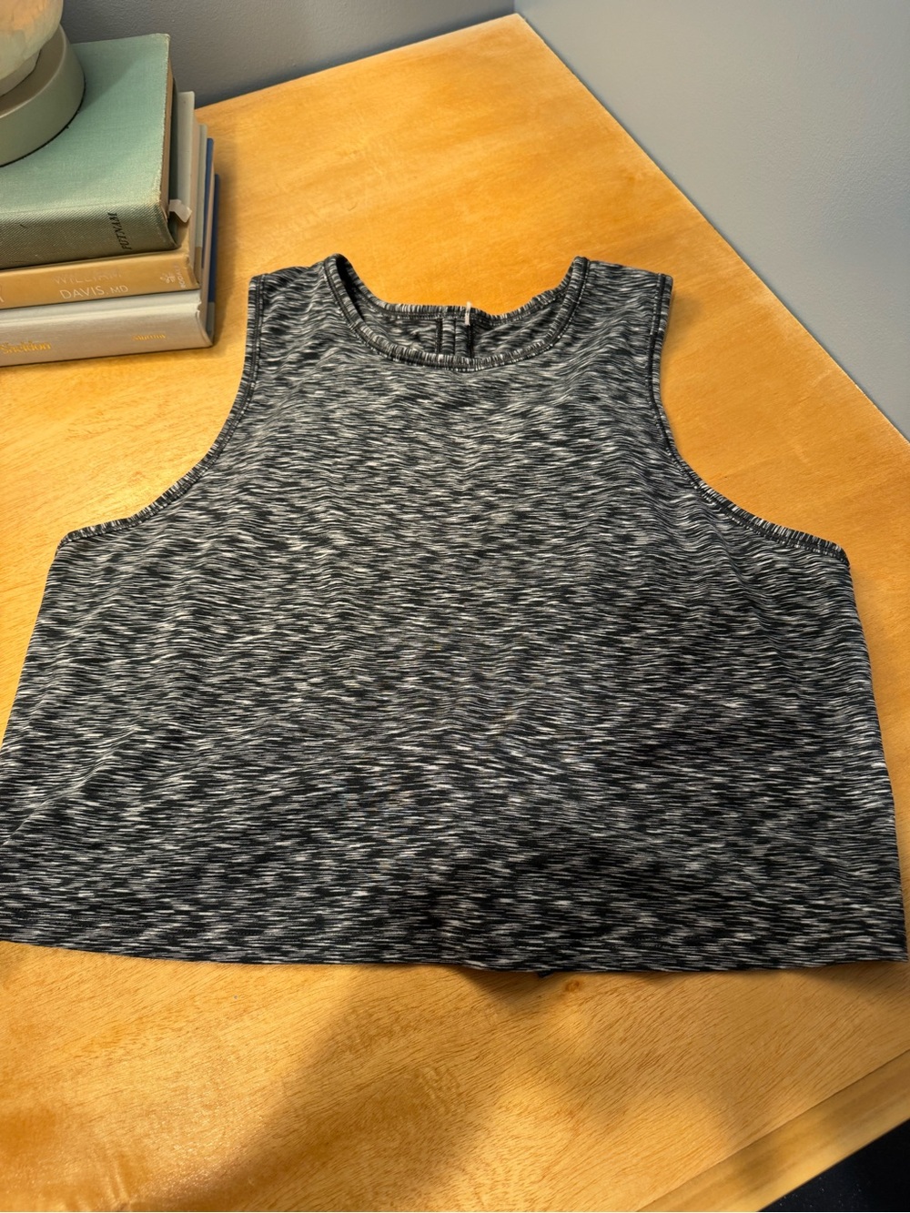 Sz 4 Lululemon Cinch Me Up Tank